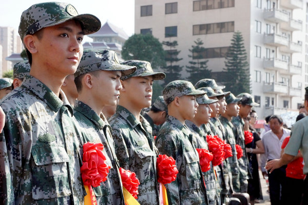 2016年9月12日,，高新區(qū)（江海區(qū)）2016年入伍新兵歡送大會.jpg