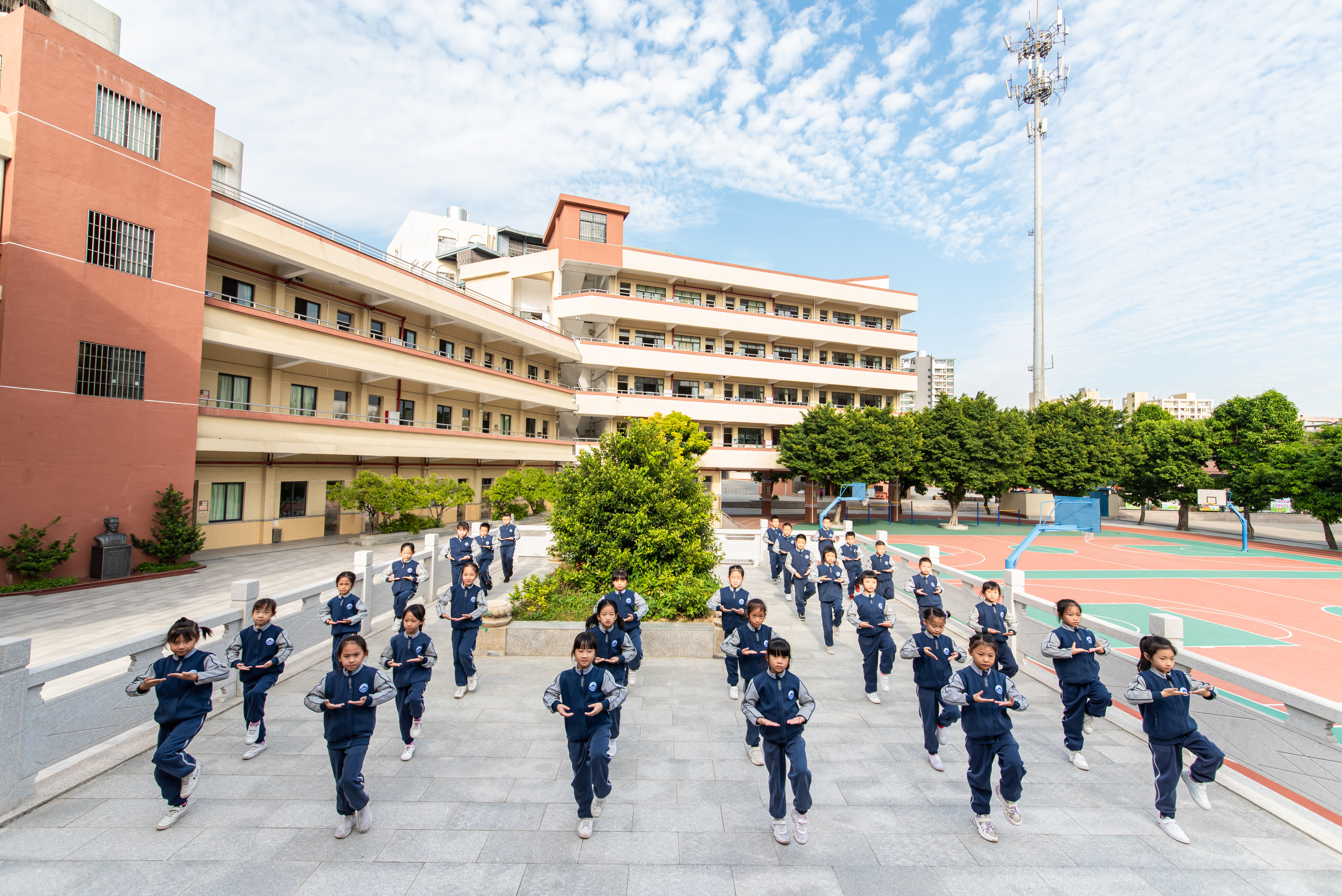 （一套操）中醫(yī)藥文化自編養(yǎng)生操.jpg