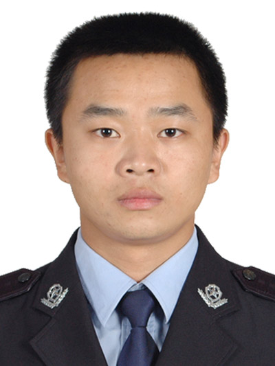 陳兆龍.jpg